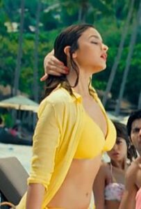 sexiest bollywood actress